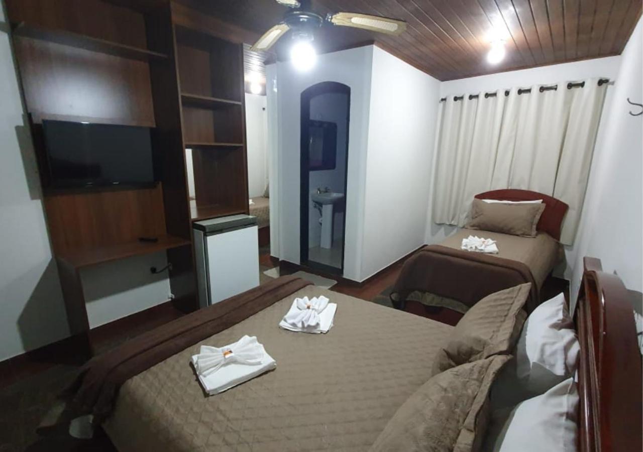 Casa Blanca Pousada Hotel เซาโลว์เรงโซ ภายนอก รูปภาพ