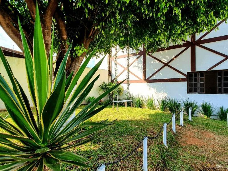 Casa Blanca Pousada Hotel เซาโลว์เรงโซ ภายนอก รูปภาพ